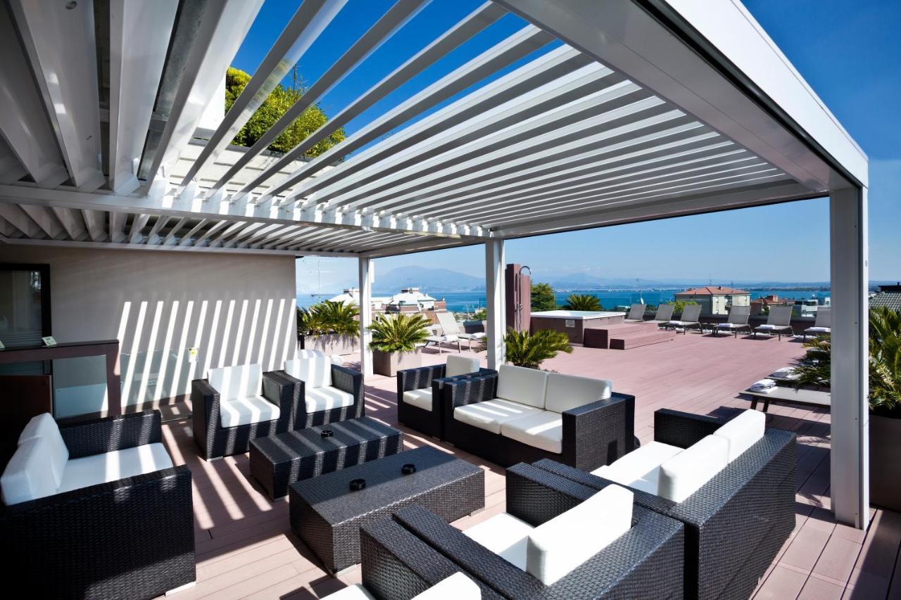 Hotel Desenzano ديسينسانو ديل غاردا المظهر الخارجي الصورة