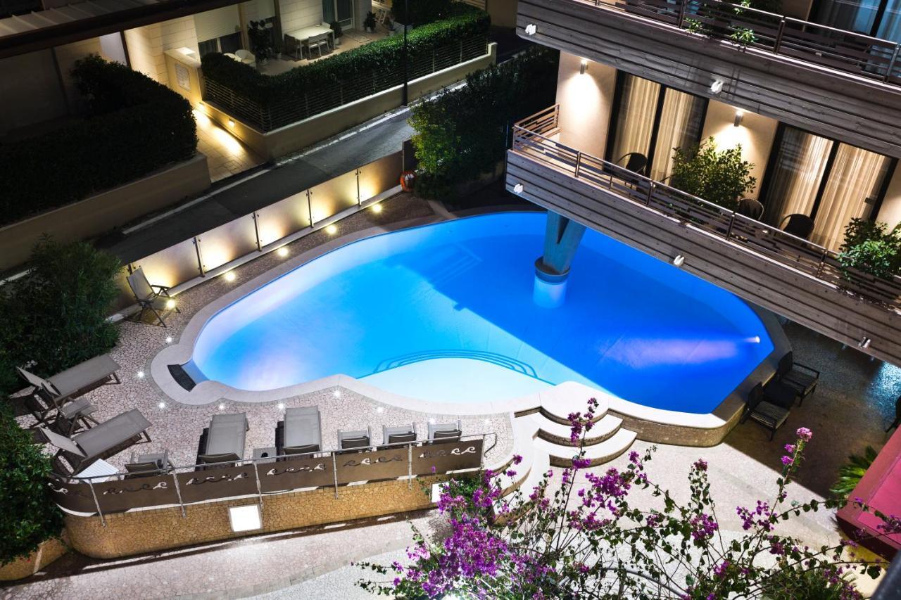 Hotel Desenzano ديسينسانو ديل غاردا المظهر الخارجي الصورة